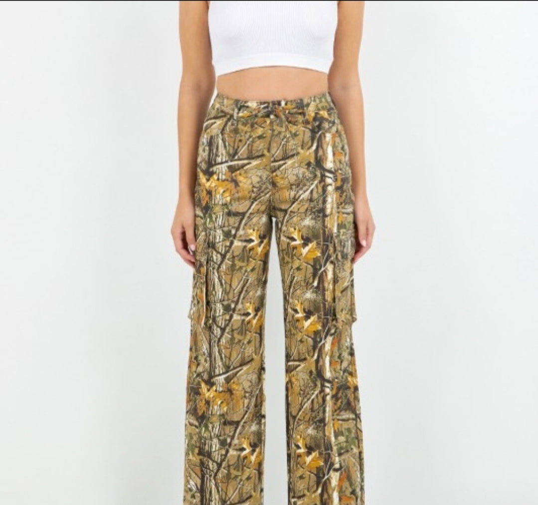 Trail ride "wide leg cargo pants
