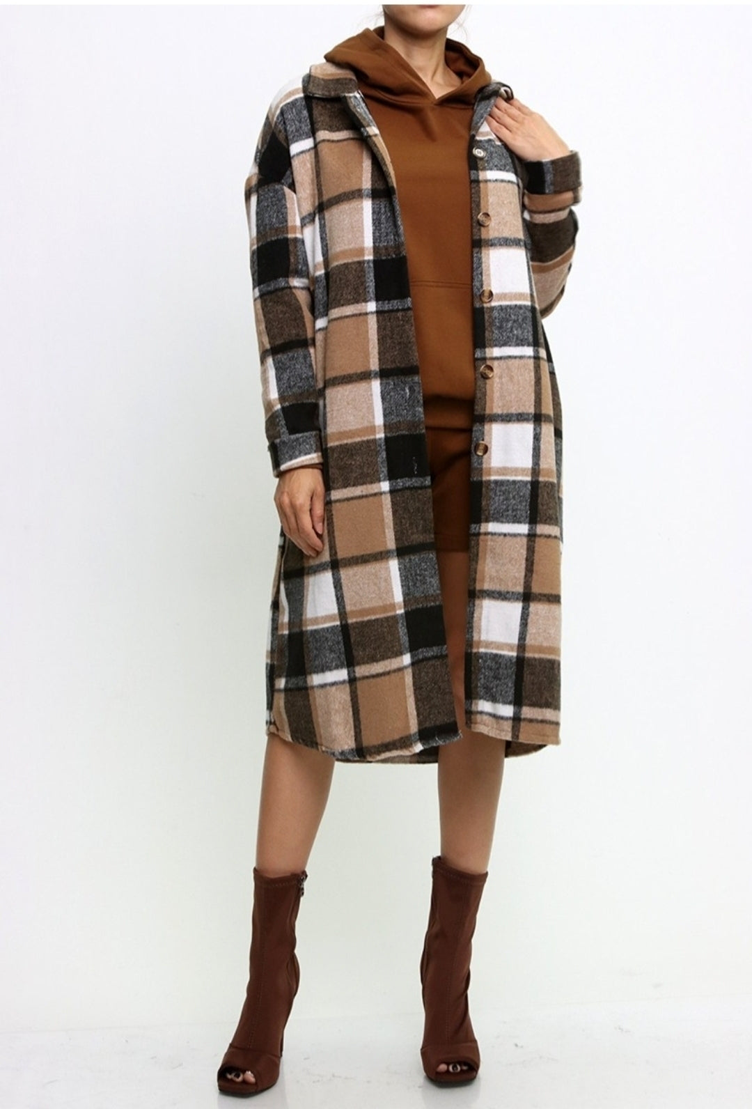 Shaket* ( tan and brown)